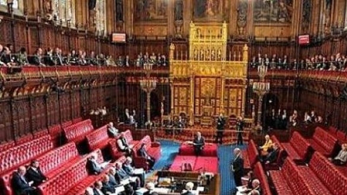 Βρετανία: Ένα ακόμη εμπόδιο έθεσε η Βουλή των Λόρδων στη διαδικασία του Brexit